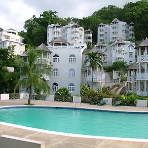 Skycastles 3*, Ocho Rios Jamaica