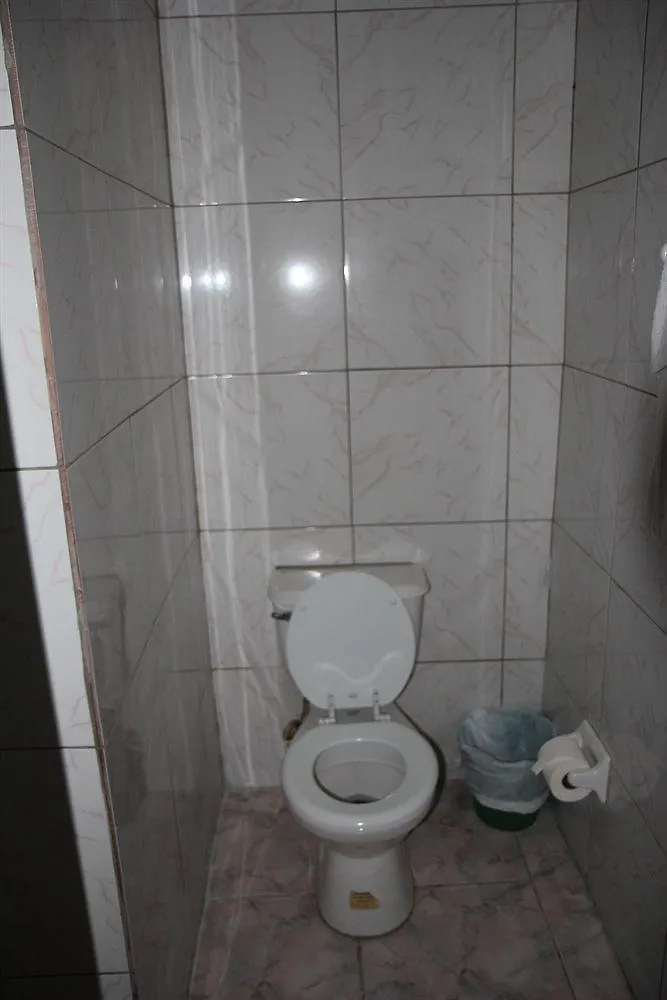 ** Hotel Executive Shaw Park Guest House Ocho Rios Jamaica