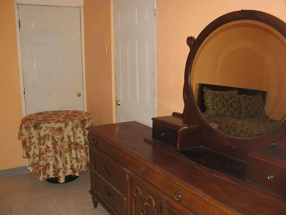 فندق Executive Shaw Park Guest House أوشو ريوس